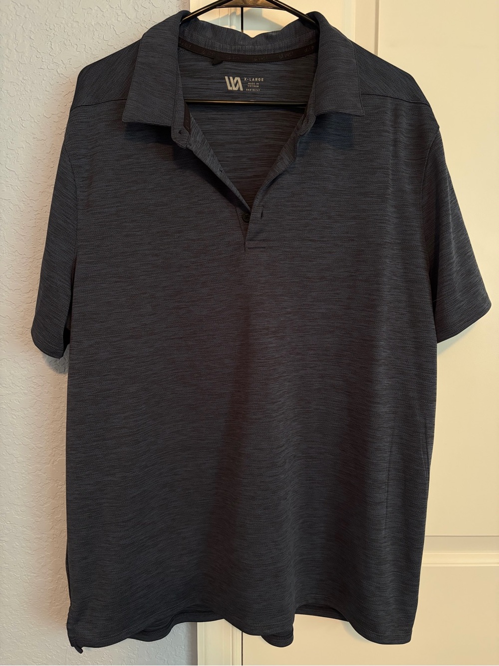 NWOT Performance Heathered Polo in Dark Blue by VRST